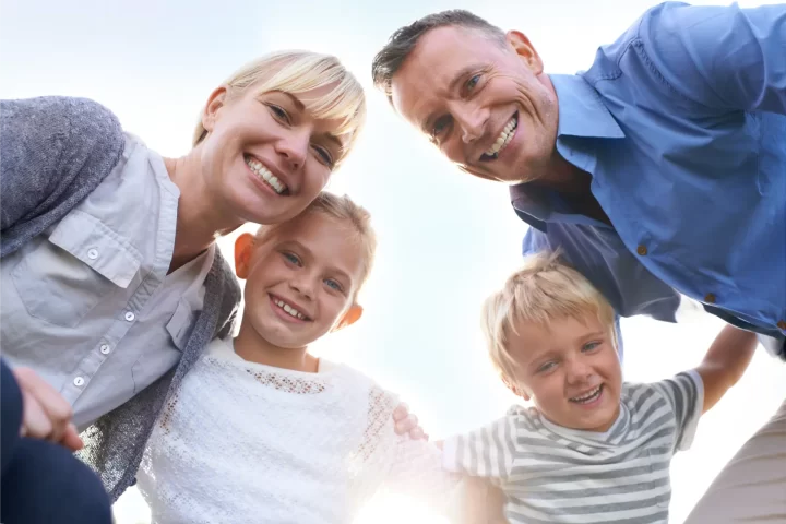 Sunshine Coast Family Finalcial Planning - Happy Family